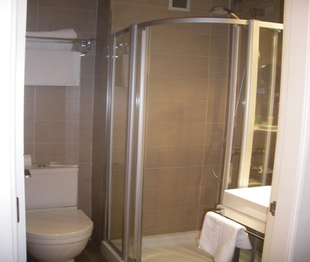 Hotel Los Angeles Guarnizo Екстериор снимка