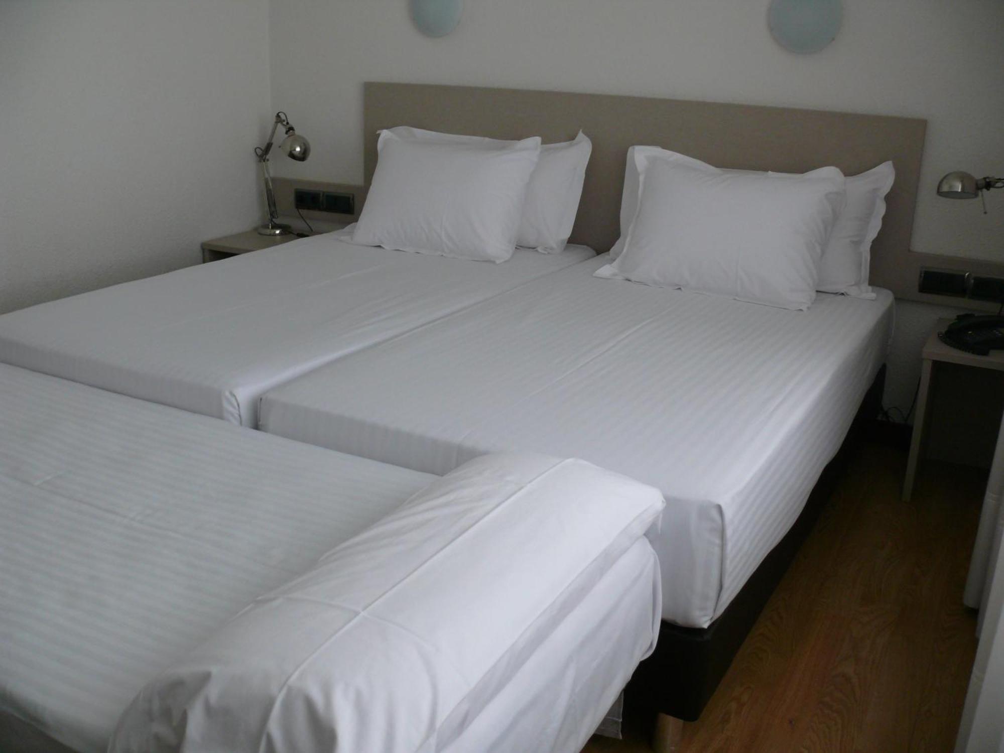 Hotel Los Angeles Guarnizo Екстериор снимка
