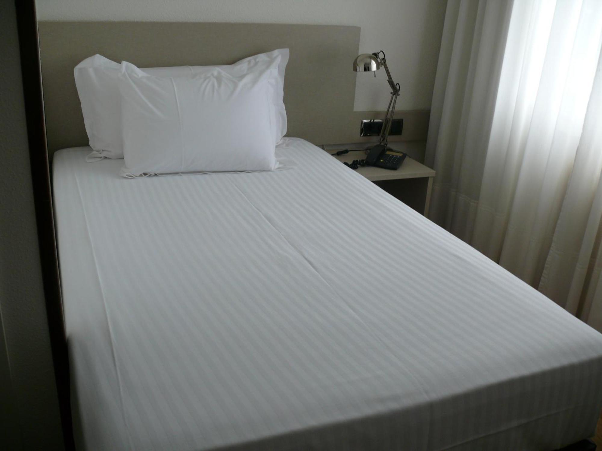 Hotel Los Angeles Guarnizo Екстериор снимка