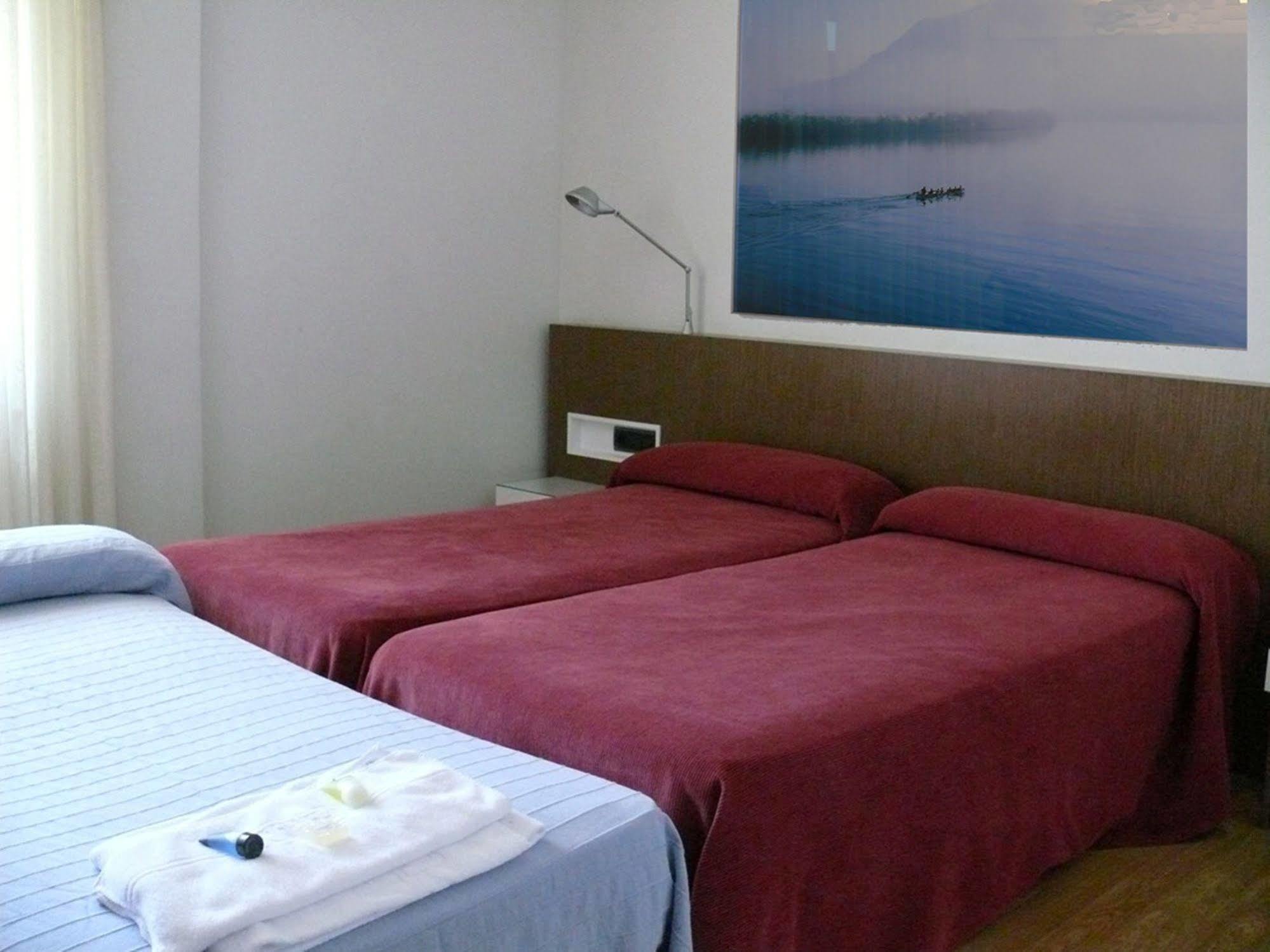 Hotel Los Angeles Guarnizo Екстериор снимка