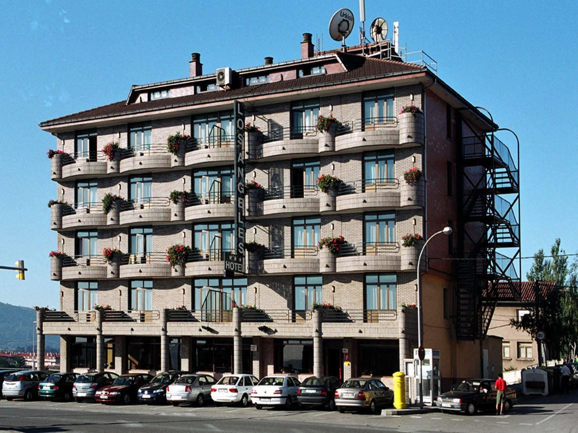 Hotel Los Angeles Guarnizo Екстериор снимка